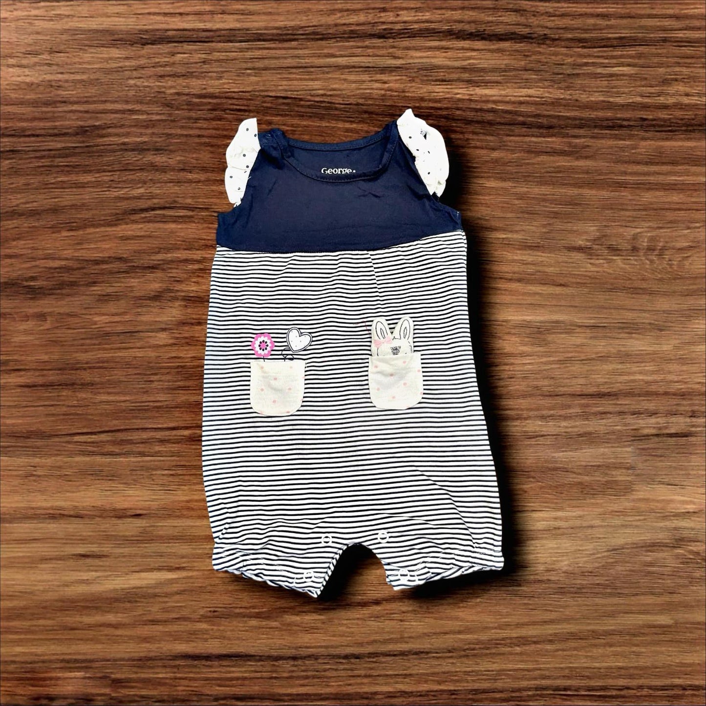 Cubtales baby dress – lightweight cotton, stylish and comfortable for everyday wear.